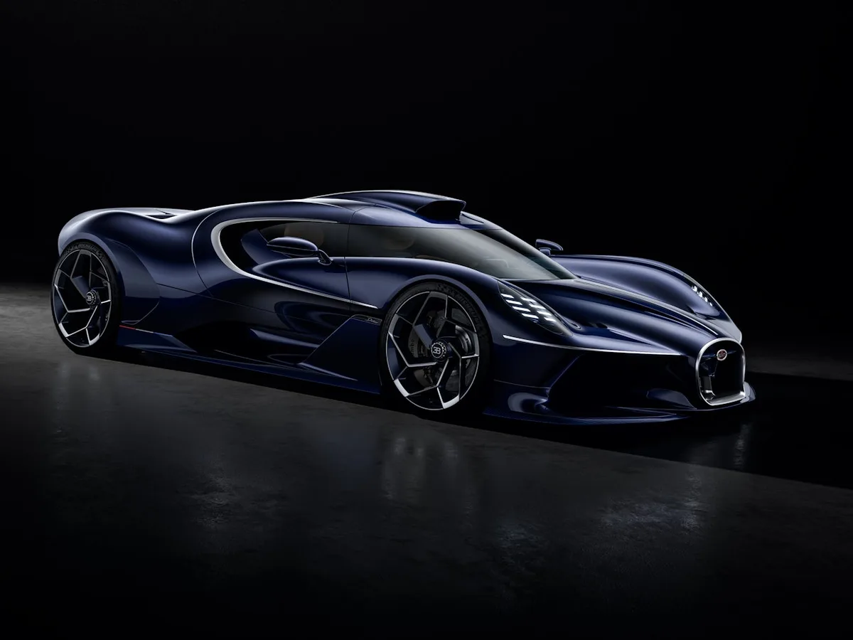 Bugatti Destrier: how to recognize the one-off W16 sculpture