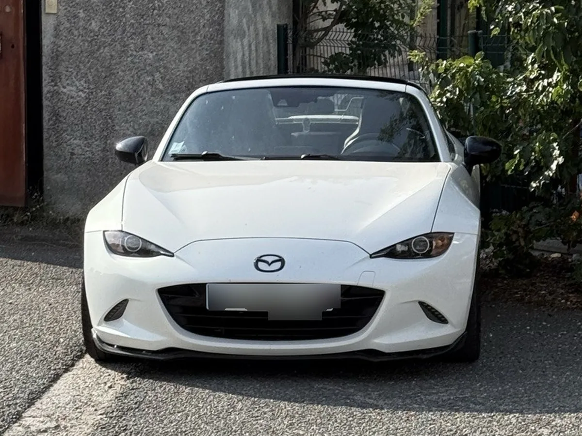Mazda MX-5 Miata 2015