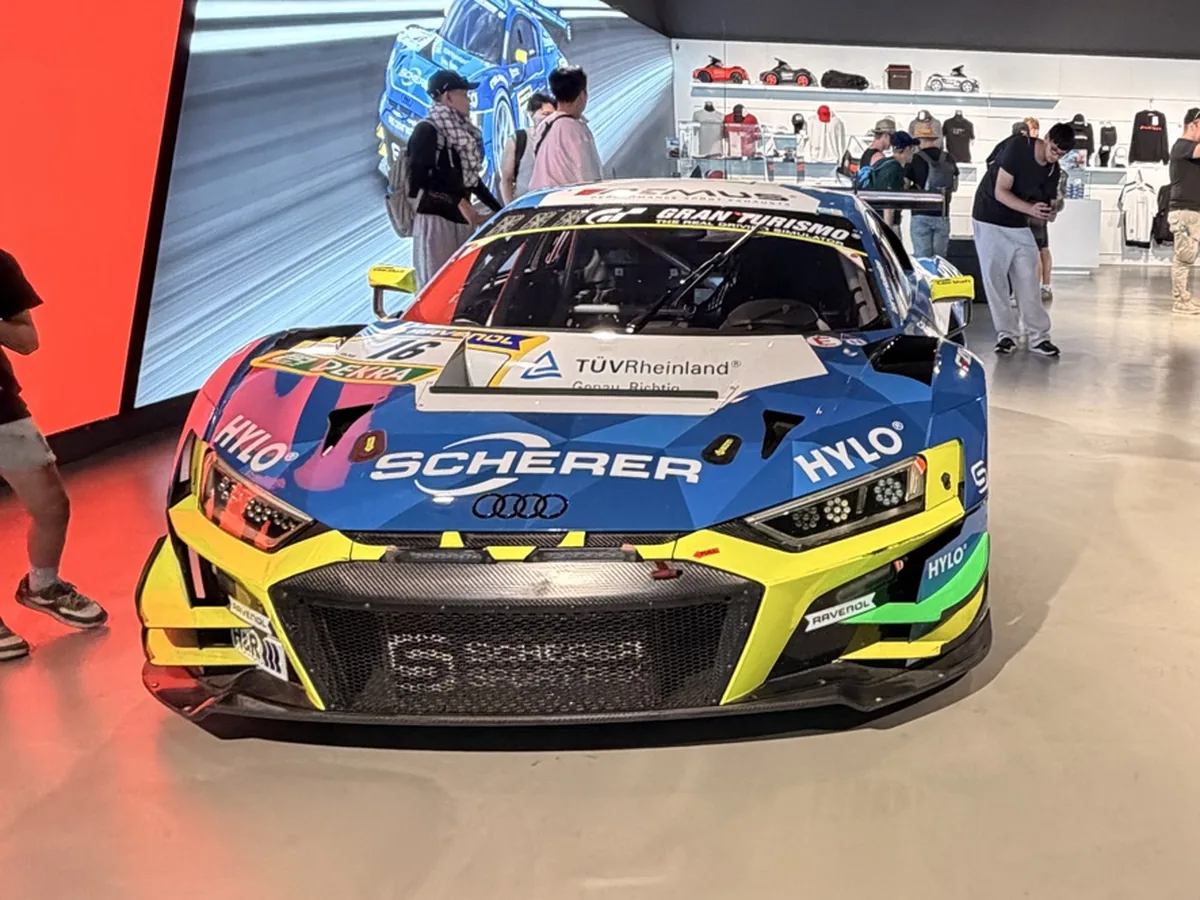 Audi R8 2015